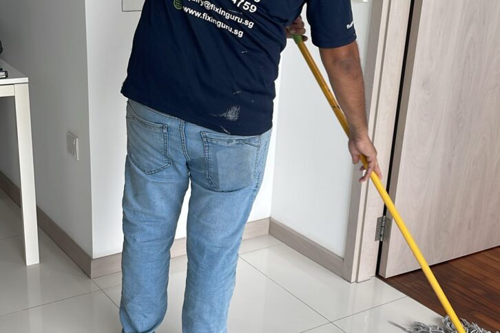 floor cleaning in singapore by fixinguru