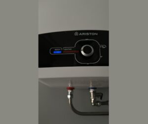 Ariston Water Heater Not Working, Replacement by Fixinguru singapore