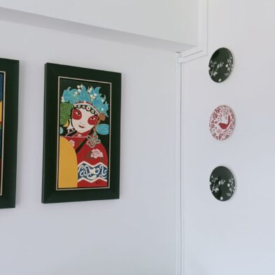 Hang photo frame - handyman fixinguru