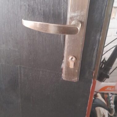 door handle replace bukit batok singapore