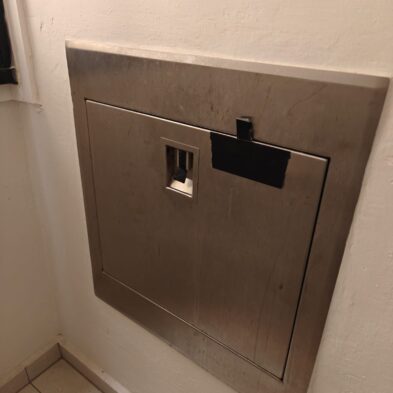 rubbish chute replacement by fixinguru singapore